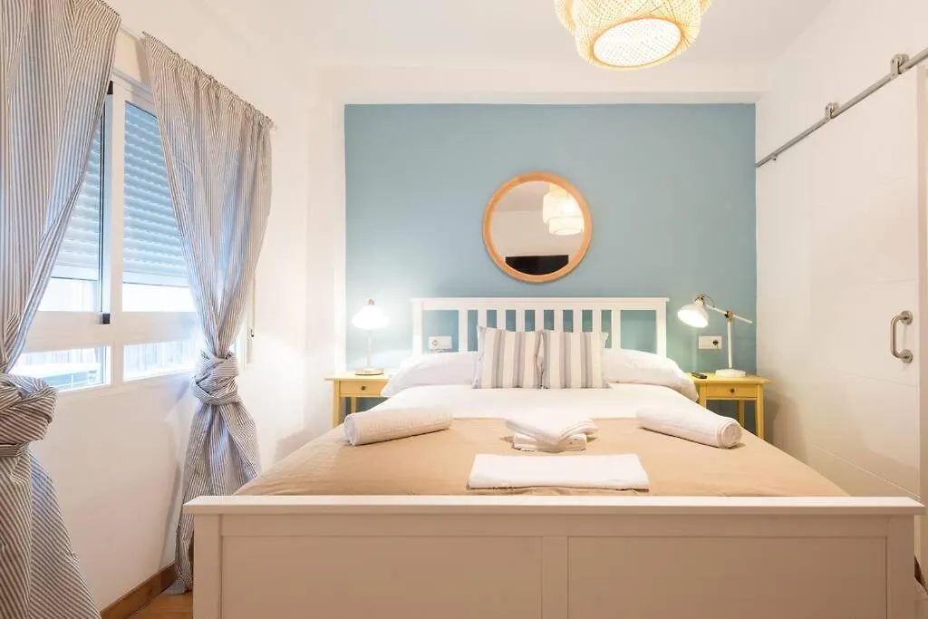 Tgh/ Malaga Centro Con Parking Apartment