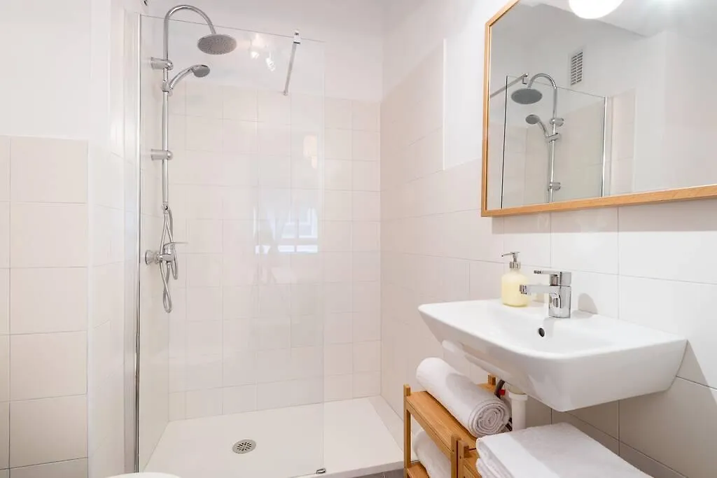 Tgh/ Malaga Centro Con Parking Apartment